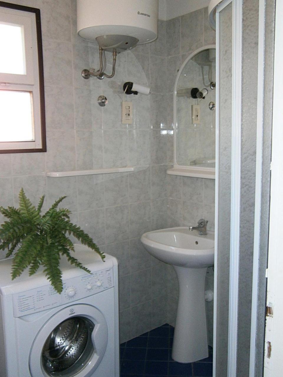 Glicini Appartement Bibione Buitenkant foto