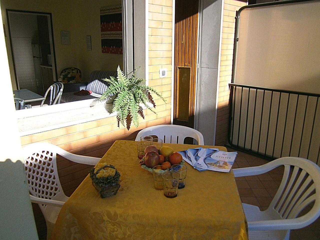 Glicini Appartement Bibione Buitenkant foto