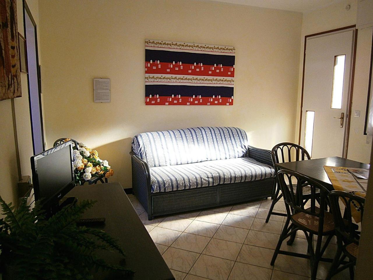Glicini Appartement Bibione Buitenkant foto